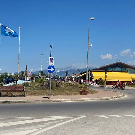 Lagomare 114 Torre del Lago Puccini